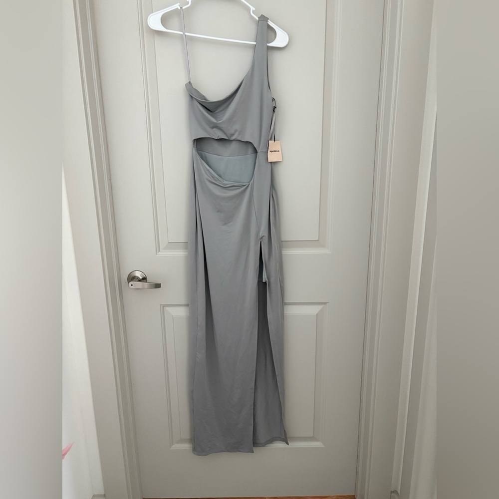 Superdown One-Shoulder Gray Maxi Dress - Picture 2 of 8